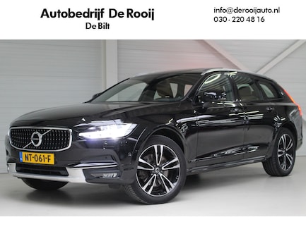 Volvo V90 Cross Country 0