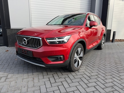 Volvo XC40 0