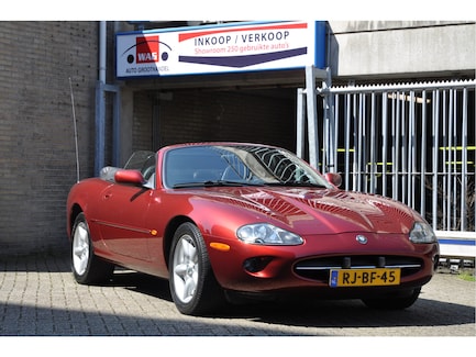 Jaguar XK8 0