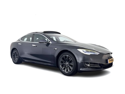 Tesla Model S 0