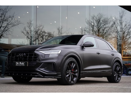 Audi Q8 0