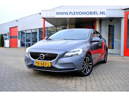 Volvo V40 0
