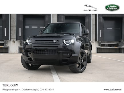 Land Rover Defender 0