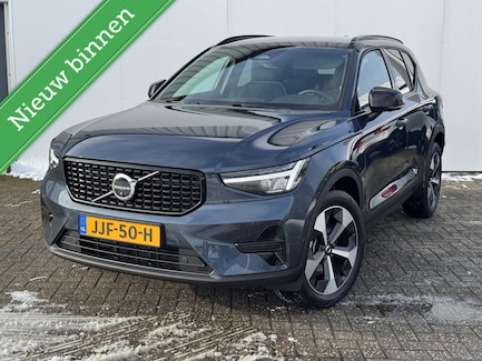 Volvo XC40 0