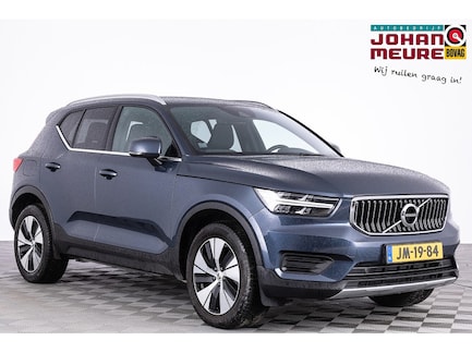Volvo XC40 0