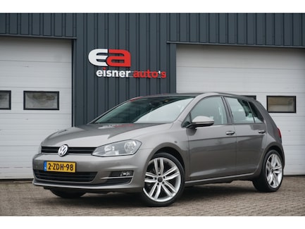 Volkswagen Golf 0