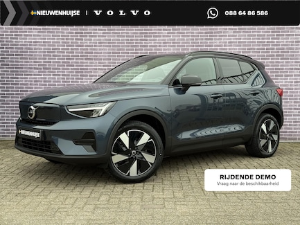 Volvo EX40 0