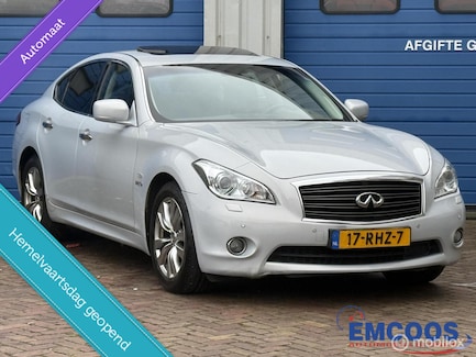 INFINITI M 0