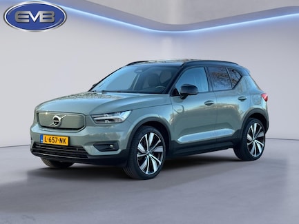Volvo XC40 0