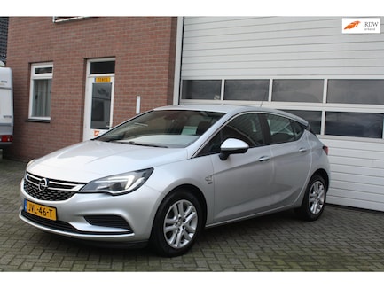 Opel Astra 0