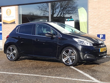 Peugeot 208 0