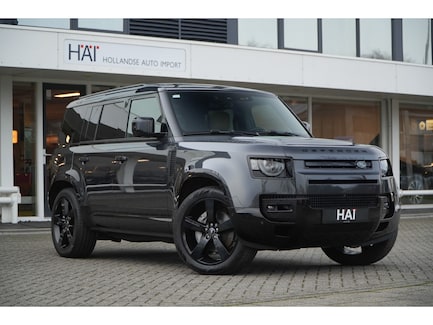 Land Rover Defender 0