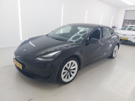 Tesla Model 3 0
