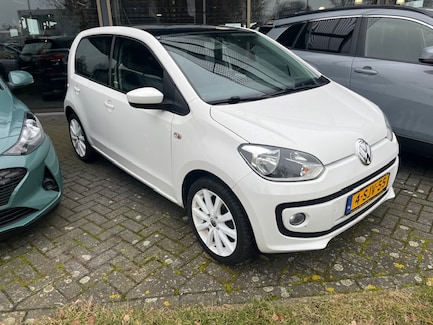 Volkswagen Up! 0
