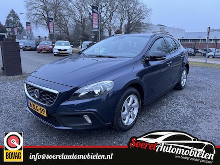 Volvo V40 Cross Country 0