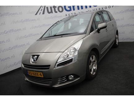 Peugeot 5008 0