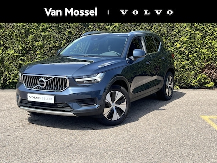 Volvo XC40 0