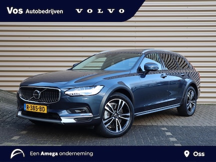 Volvo V90 Cross Country 0