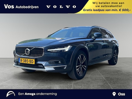 Volvo V90 Cross Country 0