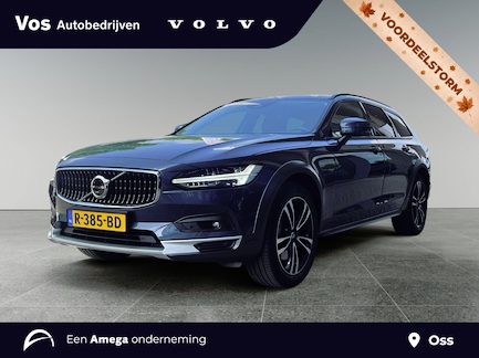 Volvo V90 Cross Country 0