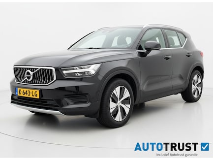 Volvo XC40 0