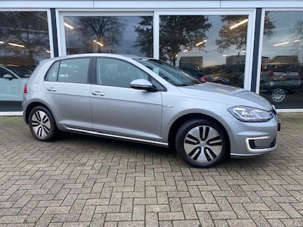 Volkswagen E-Golf 0