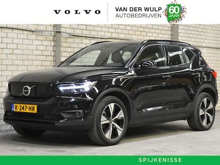 Volvo XC40 0