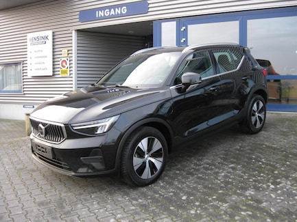 Volvo XC40 0