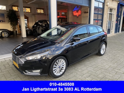 Ford Focus 0