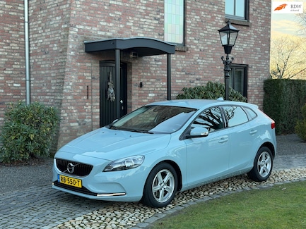 Volvo V40 0