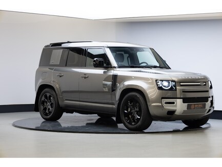 Land Rover Defender 0
