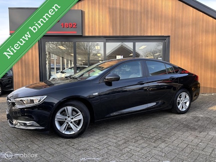 Opel Insignia 0