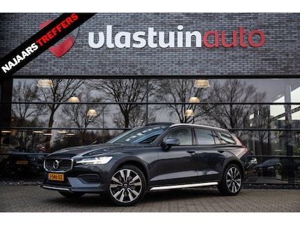 Volvo V60 Cross Country 0