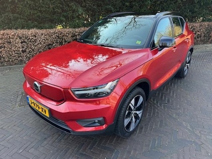 Volvo XC40 0