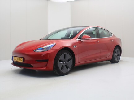Tesla Model 3 0