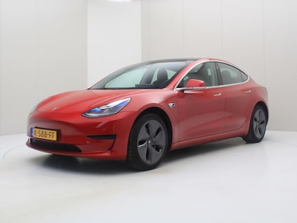 Tesla Model 3 0