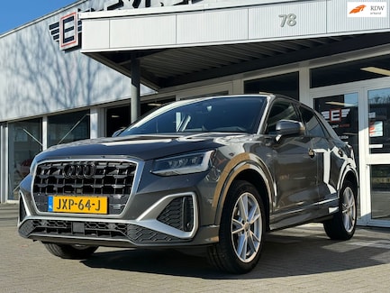 Audi Q2 0