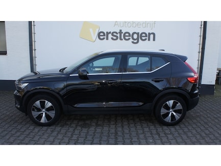 Volvo XC40 0