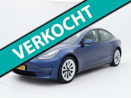 Tesla Model 3 0