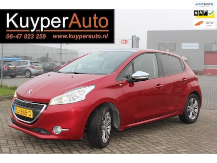 Peugeot 208 0