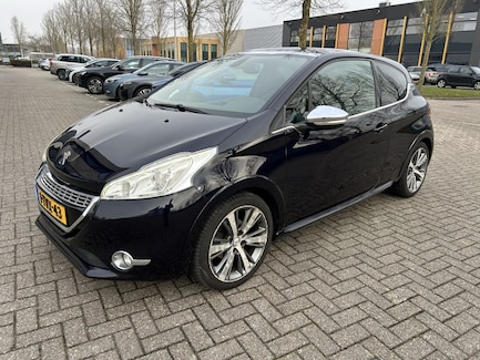 Peugeot 208 0