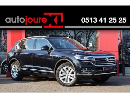 Volkswagen Touareg 0