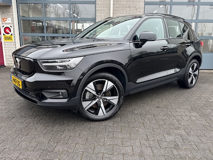 Volvo XC40 0
