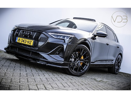 Audi E-tron 0