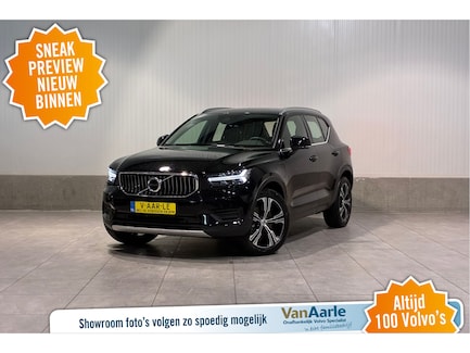 Volvo XC40 0