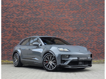 Porsche Macan 0
