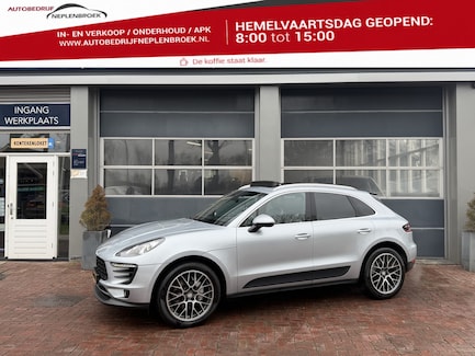 Porsche Macan 0