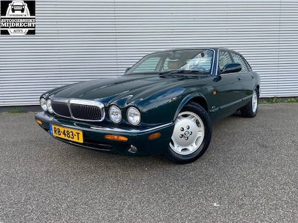 Jaguar XJR 0