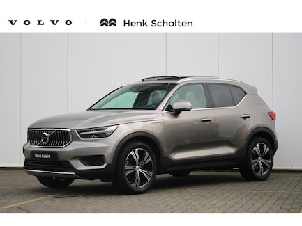 Volvo XC40 0