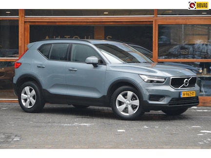 Volvo XC40 0